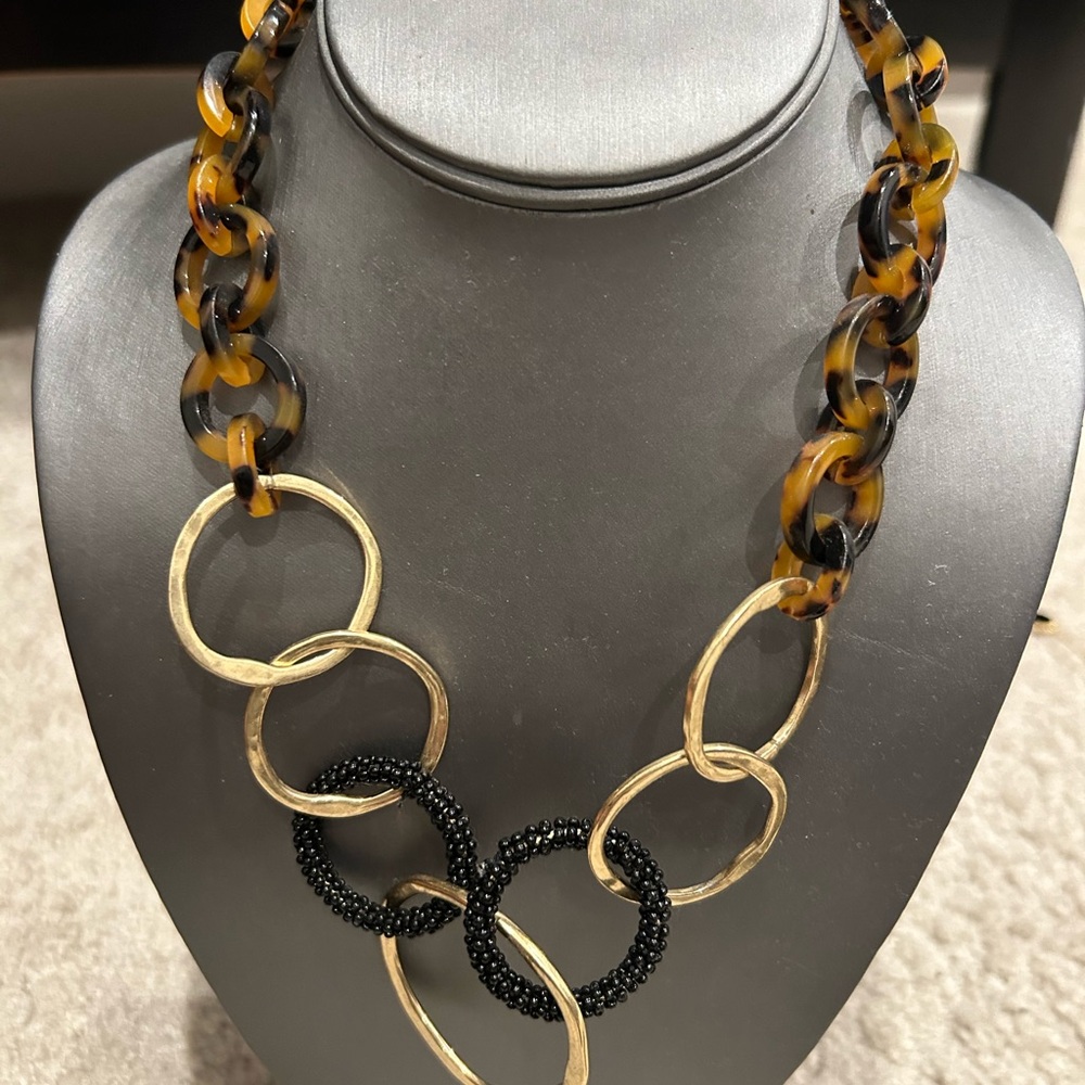 Ann Taylor Gold and Brown Necklace with Tortoiseshell Links